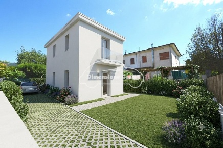 Foto Villa unifamiliare a Lucca Ponte a Moriano di 95 m² con 3 locali