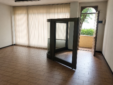 Foto Ufficio a Carrara Centro di 69 m² con 3 locali in vendita
