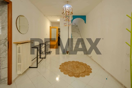 Foto Casa indipendente in Via Gioberti 39-41-43, Bari Carbonara di Bari
