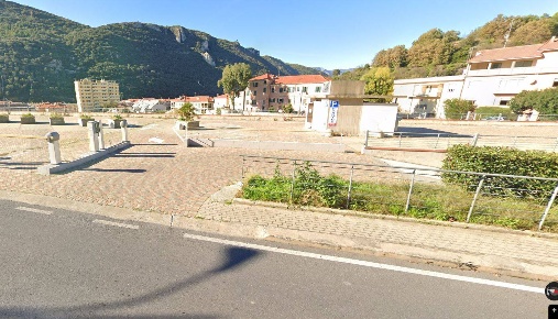 Foto Posti auto a Finale Ligure di 34 m² con 1 locali in vendita