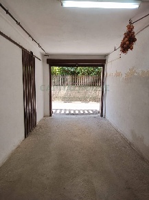 Foto Magazzino in via Galilei, Certaldo Semicentro, Zona Stadio di 16 m²