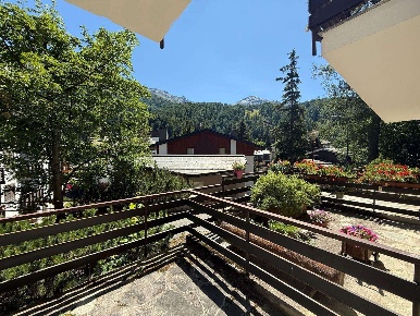 Foto Appartamento in Via Bernasconi, Madesimo Centro di 66 m² con 3 locali