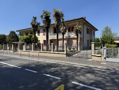 Foto Appartamento in VIA PANDINO, Crema di 60 m² con 2 locali in vendita