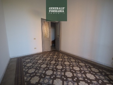 Foto Ufficio a La Spezia di 12 m² con 1 locali in affitto