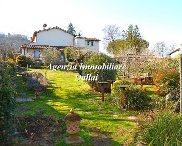 Foto Rustico in Via Provinciale, Scarperia e San Piero San Piero A Sieve