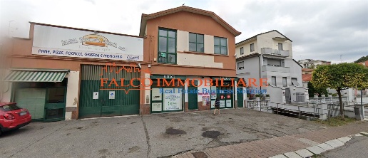 Foto Negozio in Via Giuseppe Verdi, Vigevano Ospedale di 2200 m² in vendita