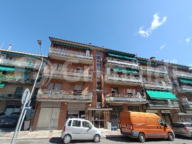 Foto Appartamento in Via Colomba Antonietti 34, Perugia di 103 m²