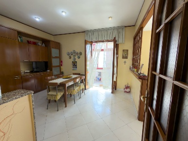 Foto Appartamento in Via LAGO PATRIA 9, Casoria Centro di 135 m² in vendita