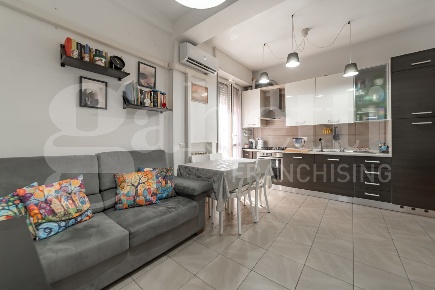 Foto Appartamento in Via Monviso 14/A, Rozzano Centro di 65 m² con 3 locali