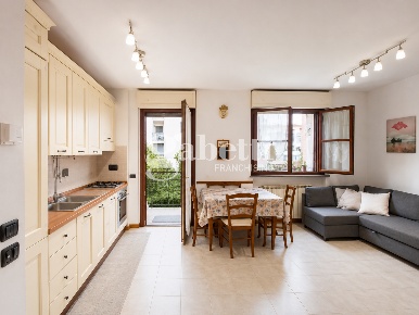 Foto Appartamento in Via Pistoiese 1, Firenze Brozzi di 74 m² con 3 locali
