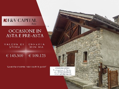 Foto Appartamento in Via la Rho, Bardonecchia Centro di 90 m² con 4 locali