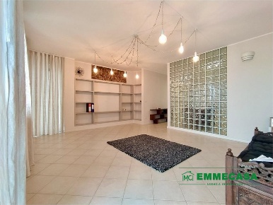 Foto Appartamento a Valenzano di 117 m² con 3 locali in vendita
