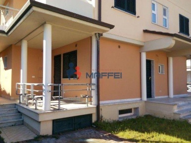 Foto Appartamento a Viareggio Centro di 150 m² con 7 locali in vendita