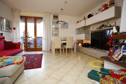 Foto Appartamento a Carrara Perticata, Bonascola, Nazzano di 121 m²