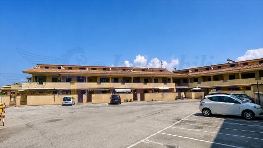 Foto Appartamento in Via Rumenia 350, Pomezia Torvaianica - Celori Mare