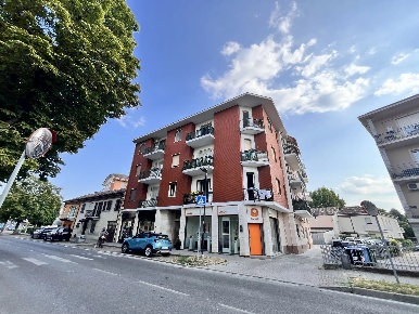 Foto Appartamento a Alba Mussotto, Corso Asti con 3 locali in vendita
