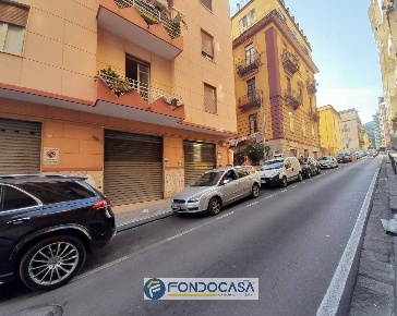 Foto Locale commerciale in Via Pio Xi 62, Salerno Centro di 31 m²