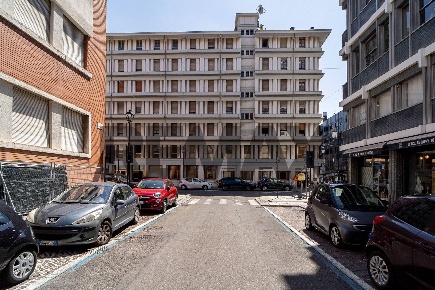 Foto Locale commerciale in Via Giuseppe Verdi 9, Parma Centro Storico
