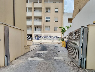 Foto Appartamento in via lequile 75, Lecce di 118 m² con 3 locali