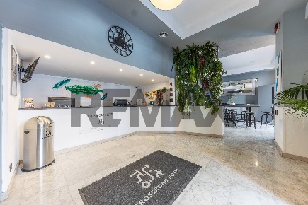 Foto Hotel in via Giovanni da Empoli 11, Roma Ostiense di 800 m² in vendita