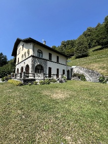 Foto Appartamento in Via C. Goldoni 7, Alta Valle Intelvi di 50 m²