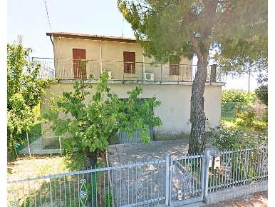 Foto Casa indipendente a Rimini Sant'Aquilina di 202 m² con 6 locali