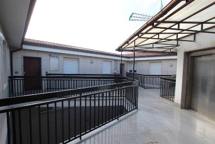 Foto Ufficio in via di cave, Foggia Villaggio Artigiani - Via Manfredonia