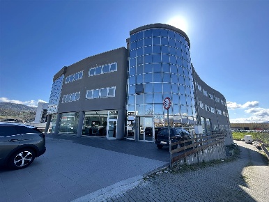 Foto Ufficio in Via Umberto Nobile, Rende Quattromiglia di 110 m²