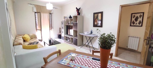 Foto Appartamento a Biancavilla di 97 m² con 4 locali in vendita