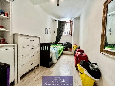 Foto Appartamento in Via Dante da Castiglione, Firenze di 75 m² in vendita