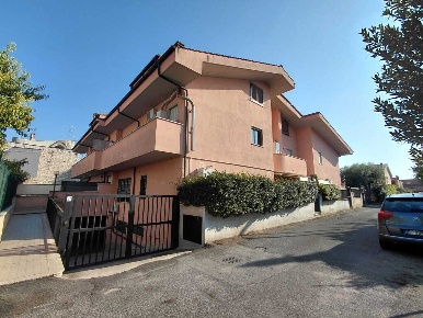 Foto Appartamento in Via Vincenzo Borelli, Guidonia Montecelio Villanova