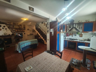 Foto Casa indipendente a Pescaglia San Martino In Freddana Monsagr