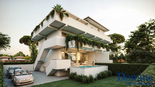 Foto Appartamento a Massa Marina di Massa Centro di 109 m² con 3 locali