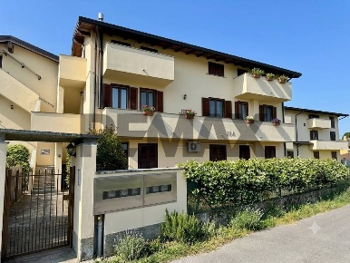 Foto Attico in VIA MILANO 48, Garlasco Centro di 90 m² con 3 locali