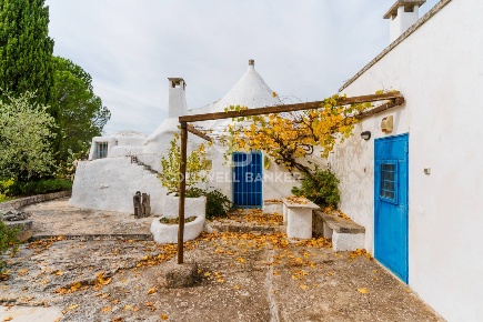 Foto Chalet in Contrada Pascarosa SN, Ostuni di 430 m² con 13 locali