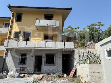 Foto Villa unifamiliare in Via Galatea 17, Aci Catena di 165 m² in vendita