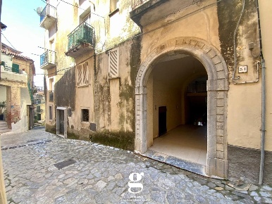 Foto Appartamento in Via Vittorio Emanuele 24, Ascea di 124 m² con 6 locali