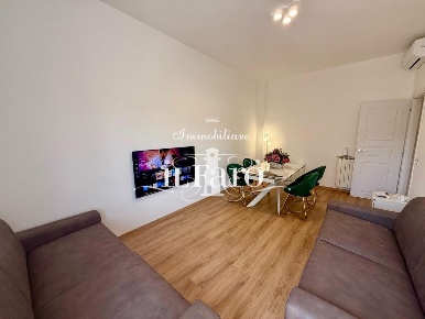 Foto Appartamento a Viareggio di 85 m² con 7 locali in vendita