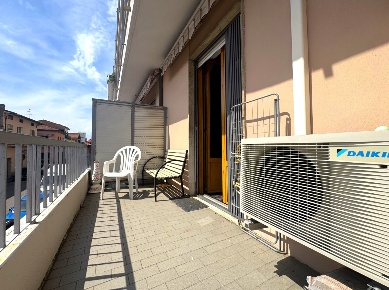 Foto Appartamento in Via Emilio Boni, Prato Zarini - Valentini di 120 m²