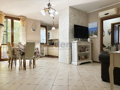 Foto Appartamento in Corso Martiri 242, Castelfranco Emilia Centro di 94 m²