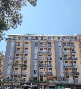 Foto Appartamento in Piazza dei Consoli, Roma Cinecittà di 95 m² in vendita