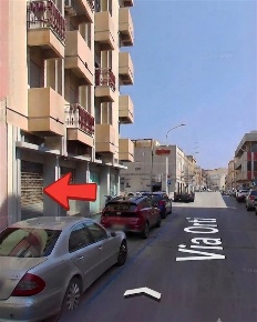 Foto Magazzino in via orti, Trapani Centro di 105 m² con 3 locali