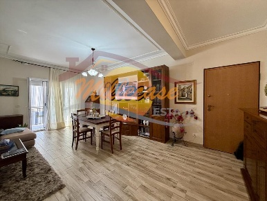 Foto Appartamento in VIA LUIGI MONTI, Siracusa Pizzuta di 125 m² in vendita
