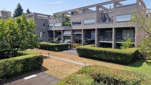 Foto Appartamento in Via Palestro, Como Borghi di 100 m² con 3 locali