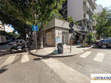 Foto Locale commerciale a Palermo Libertà - Villabianca di 37 m² in vendita
