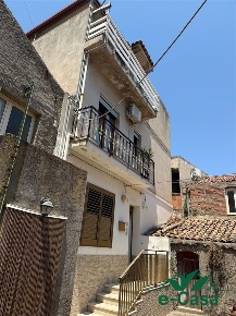 Foto Appartamento in VIA BAGHERIA, Torregrotta Centro di 155 m² in vendita