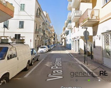 Foto Locale commerciale a Pescara Via Venezia - Lungofiume Paolucci