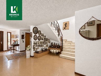 Foto Appartamento in Ronchelli, Varese Montello di 211 m² con 3 locali
