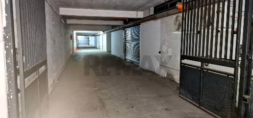 Foto Posti auto in Corso Umberto I 334, Casalnuovo di Napoli Centro