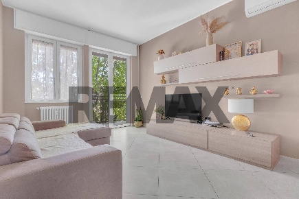 Foto Appartamento in via Alberto da Giussano 5, Rho San Giovanni di 104 m²